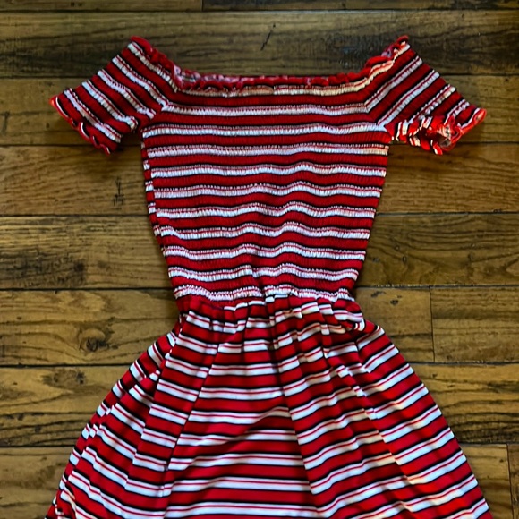 Bluenotes size S red white and black striped mini dress with pockets - Picture 2 of 4